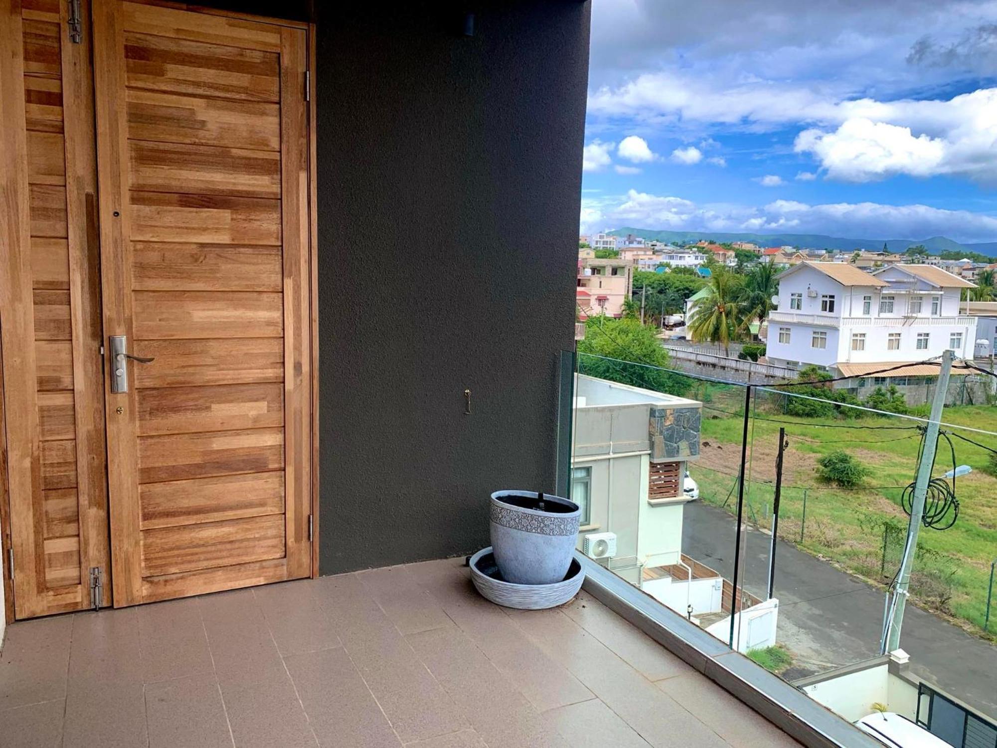 Newwave Luxury Residence Appt No 7 Flic-en-Flacq Eksteriør billede